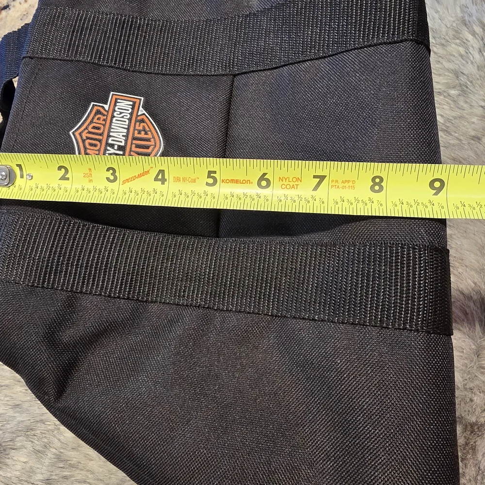 Harley-Davidson Trunk Saddlebag Liner - Picture 5 of 6